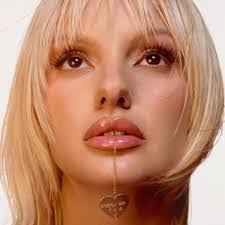 Alexandra Stan's Instagram, Twitter & Facebook