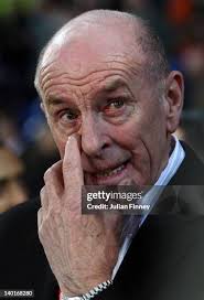 5,110 Gary Speed Photos & High Res Pictures