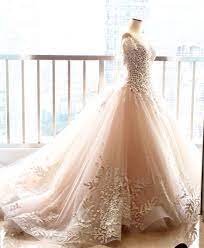 Peachy Off White Wedding Dress For Desiana Suwanto Ritz Carlton Pacific Place Jakarta Wedding Dresses Blush Pink Wedding Dress Pink Wedding Dresses