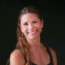 Happy birthday Robyn! Joined Ballet Arizona: 2017. Robyn began her dance  training at the age of 9 under Mari Lou Carlson and later Mary Moe Adams,  studying the Royal Academy of Dance