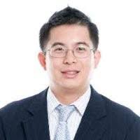 Laura Berson's Instagram, Twitter & Facebook