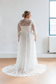Kein etikett /fühlt sich an wie. Brautkleider In Grossen Grossen Fur Plus Size Braute Hochzeitsblog The Little Wedding Corner Hochzeitskleider Vintage Brautkleid Vintage Brautkleid Spitze