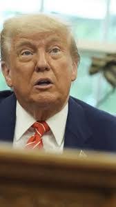 Sabrina Dow's Instagram, Twitter & Facebook