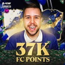 Ryan Deery's Instagram, Twitter & Facebook