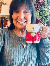 Petra Potter's Instagram, Twitter & Facebook