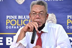 Was time to go, says exiting Pine Bluff police chief