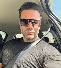 Sheys rezaei (@sheys_rezaei) • Instagram photos and videos