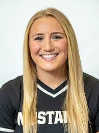 Earlene Morrow's Instagram, Twitter & Facebook