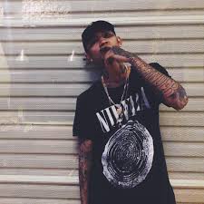 Mod ini akan mereplace model dari hoodyablack di gta san andreas kalian. Inikah Foto Young Lex Sebelum Tenar