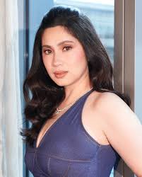 dianazubirismith ✨ Hair by John Mallari Makeup by @gerypenaso Styled by  @jmgumatay #hairbyjohnmallari #hairstylistph #bridalhairbyjohnmallari