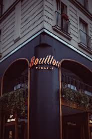Bouillon Pigalle Facade Restaurant Deco Exterieur Maison Restaurant Moderne
