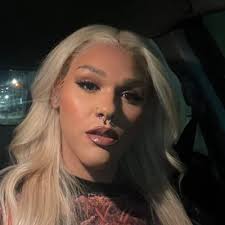 Teri Small (@teri_small)