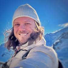 Deborah Kirschner (@dmkirschner)