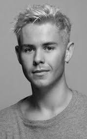 Ella Goodwin's Instagram, Twitter & Facebook