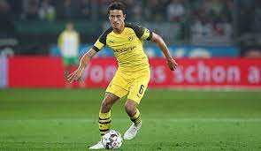 Thomas joseph delaney (born 3 september 1991) is a danish professional footballer who plays as a defensive midfielder for borussia dortmund and the denmark national team. Bvb Delaney Uber Rolle Bisschen Wie Gassi Gehen Mit Zehn Hunden