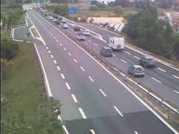 Tramite l'apposito pulsante puoi attivare la visualizzazione del percorso. Domenica Di Rientro E La A10 Va In Crisi Code A Tratti Per 30 Km Da Andora A Savona Ivg It