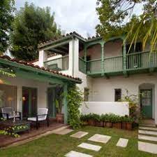 Yes Paint Wood Balconies A Color And Leave The Building White Paint Doors A Different Color Spanish Style Homes Spanish Style Decor Spanish House
