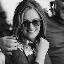 🥹🥹🥹 The Small and the Mightyは、Goodreads Choice  Awardsのオープニングラウンドにベストヒストリー/バイオグラフィーとベストオーディオブックの2つの部門でノミネート  (はい、オーディオブックは自分で読んだ! ) 私の本に投票していただけたら光栄です。 Goodreads ...