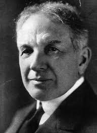 Charles Spinney's Instagram, Twitter & Facebook