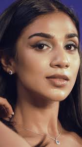 This festive season, get hands-on something rare and truly unique 💙,  #Tanzanite #jewellerysrilanka #silverjewellery #jewelleryset  #jewelleryonlineshoppingsrilanka #sale #saleitems #srilanka #elegant ...