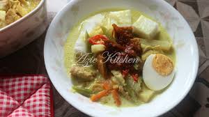 Entdecke rezepte, einrichtungsideen, stilinterpretationen und andere ideen zum ausprobieren. Lontong Dan Kuah Lodeh Azie Kitchen Azie Kitchen