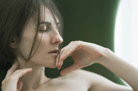 情感冷漠症是什麼？徹底了解情感冷漠的成因與解決方法