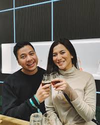 Sebelum dengan agnes monica, wijin pernah menjalin hubungan dengan dita yang ketika itu menjadi finalis putri indonesia. Diam Diam Cerai Ini 10 Potret Mesra Dita Fakhrana Dan Suami