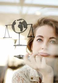 LEISTUNGSBERICHT & WISSENSBILANZ 2012