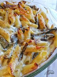 Prelevate circa 1/3 dei carciofi e trasferiteli in una ciotola, aggiungete 120 g di acqua 13 e frullate il tutto con un mixer a immersione 14 fino ad ottenere un composto cremoso 15. Pasta Al Forno Con Carciofi Ed Il Mio Trucchetto Per Cucinarli