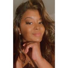 Rachel Rice's Instagram, Twitter & Facebook