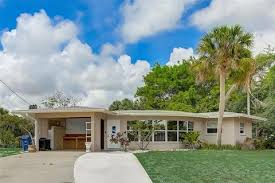 Local deals, coupons, sales, specials, events, activities, reviews, real estate listings, business directory. Venice Gardens Venice Gardens Real Estate 27 Homes For Sale In Venice Gardens Venice Gardens Fl Movoto
