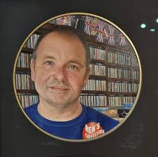 Andy Thrower's Instagram, Twitter & Facebook