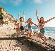 Aug 27, 2021 · the latest example is “vacation friends,” a meh movie made better by its phenomenal casting. How To Plan A Celebration Vacation With Your Friends