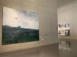 何多苓草色黃浦江邊-40餘年創作生命之歌