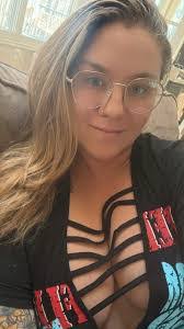 Chris Holsclaw's Instagram, Twitter & Facebook