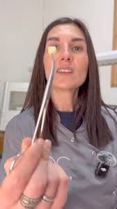 COME VIENE COSTRUITO UN DENTE? 👇🏼, La nostra Dental Manager, Silvia, ci  porta alla scoperta del nostro laboratorio!, Qui realizziamo corone, ponti,  faccette dentali e qualsiasi altra protesi che il ...