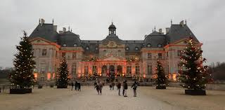 The site owner hides the web page description. Un Noel Royal Au Chateau De Vaux Le Vicomte Chateau De Val Chateau Vaux Le Vicomte