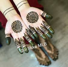 Round Design Gol Tikka Mehndi With Unlimited Image Mylargebox Mehndi is a beautiful temporary art to decorate your skin.