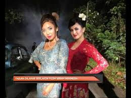 Bila dia cerita kat senior , ada yang cerita dulu ada sorang budak pompuan ni yang mati bunuh diri sebab tension belajar masa nak ambik spm. Fazura Dilamar Berlakon Filem Seram Indonesia Youtube