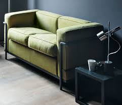 Lc2 three seater sofa reproduction. Lc2 Sofa Von Le Corbusier Pierre Jeanneret Und Charlotte Perriand I Cassina Markanto