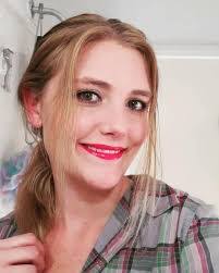 Violet Griffith's Instagram, Twitter & Facebook