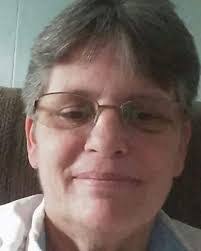 Anne Mayle's Instagram, Twitter & Facebook