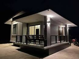 Sekalipun desain rumahnya sederhana, namun rumah di kampung mempunyai daya tarik model rumahnya pun sederhana dengan atap berbentuk limas, teras dengan tiang, serta bentuk rumah. 200 Best Desain Teras Rumah Minimalis Ideas In 2021 House Design House Styles Home