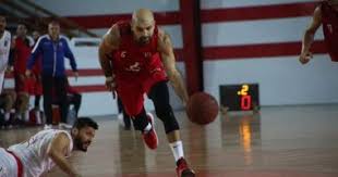 هناك مباراة بين الطائي والشباب على ارض الطائي إذن فريق الطائي ( أ. Ø¥Ù„ØºØ§Ø¡ Ù…Ø¨Ø§Ø±Ø§Ø© Ø§Ù„Ø£Ù‡Ù„Ù‰ ÙˆØ§Ù„Ø²Ù…Ø§Ù„Ùƒ ÙÙ‰ Ø¯ÙˆØ±Ù‰ Ø§Ù„Ø³Ù„Ø© Ø¨Ø³Ø¨Ø¨ Ø­Ø¶ÙˆØ± Ø§Ù„Ø¬Ù…Ø§Ù‡ÙŠØ± Ø§Ù„ÙŠÙˆÙ… Ø§Ù„Ø³Ø§Ø¨Ø¹