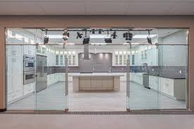 As a family owned business we provide homeowners, contractors, architects and designers with a wide range of custom fabricated stone for residential as well as…. Kitchen Gallery 405 Cabinets Stone
