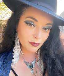 Lena Mcintosh's Instagram, Twitter & Facebook