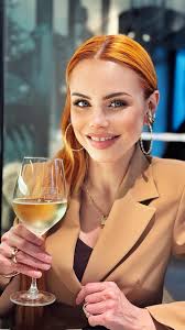 PRECIOUS DAYS, ., Blazer in the pic @hanitaofficial_ @whiteladypr , Jewels  by @apmmonaco @apmgirls , ., #apmmonaco #apmgirls #gifted #jewelry  #jewellery #jewels