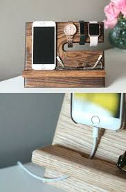 Diy Ladestation Fur Ihre Smartphones Und Tablets Selber Basteln Ladestation Handy Ladestation Ideen