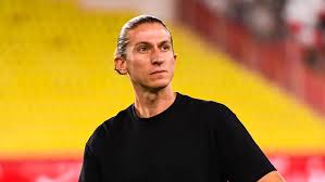 Filipe Luís alerta para ‘armadilha’ após vitória sobre o PSG: ‘Não conquistamos nada’