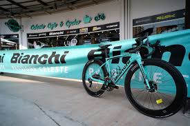 Bianchi methanol fs 9.1 bike. Coffee And Cycling Make Quite A Tandem At This Italy Inspired Shop Abs Cbn News